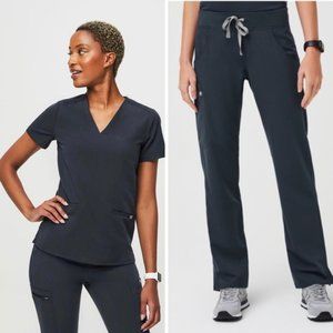 FIGS Casma Three-Pocket Scrub Top and Kade Cargo Scrub Pants